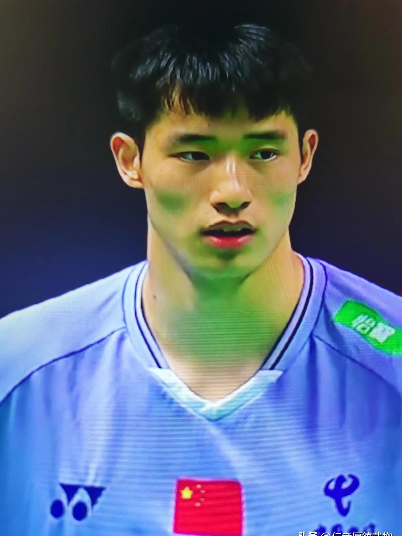 泰国羽毛球队轻取马来西亚羽毛球队，辛杜关键制胜