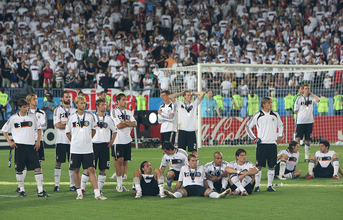 火力全开！欧洲杯比赛数据创纪录