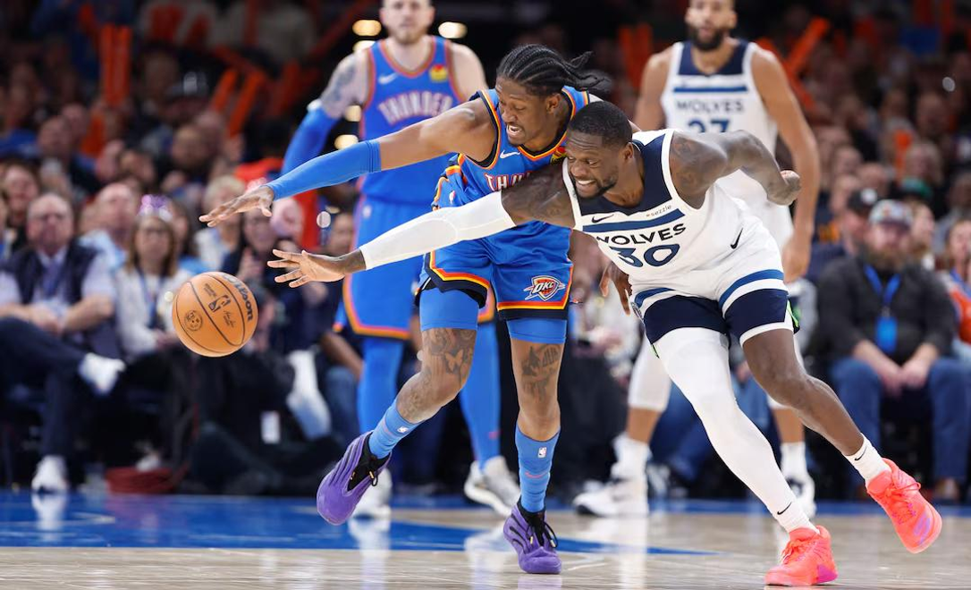 威廉姆斯轻取红牛二队，汉密尔顿带队取胜